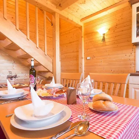 Holiday home Kuca Za Odmor Lea - *